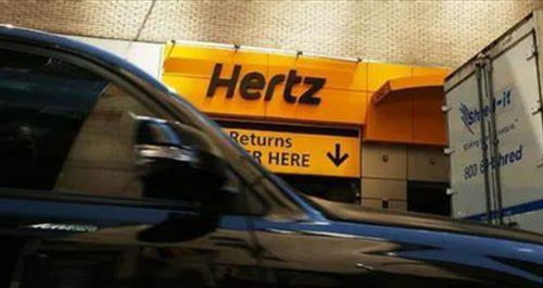 面對國際汽車租賃巨頭轉向燃油車，本土租車行業如何破局